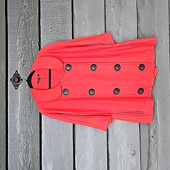 Red Jacket - Picture 2 of 8